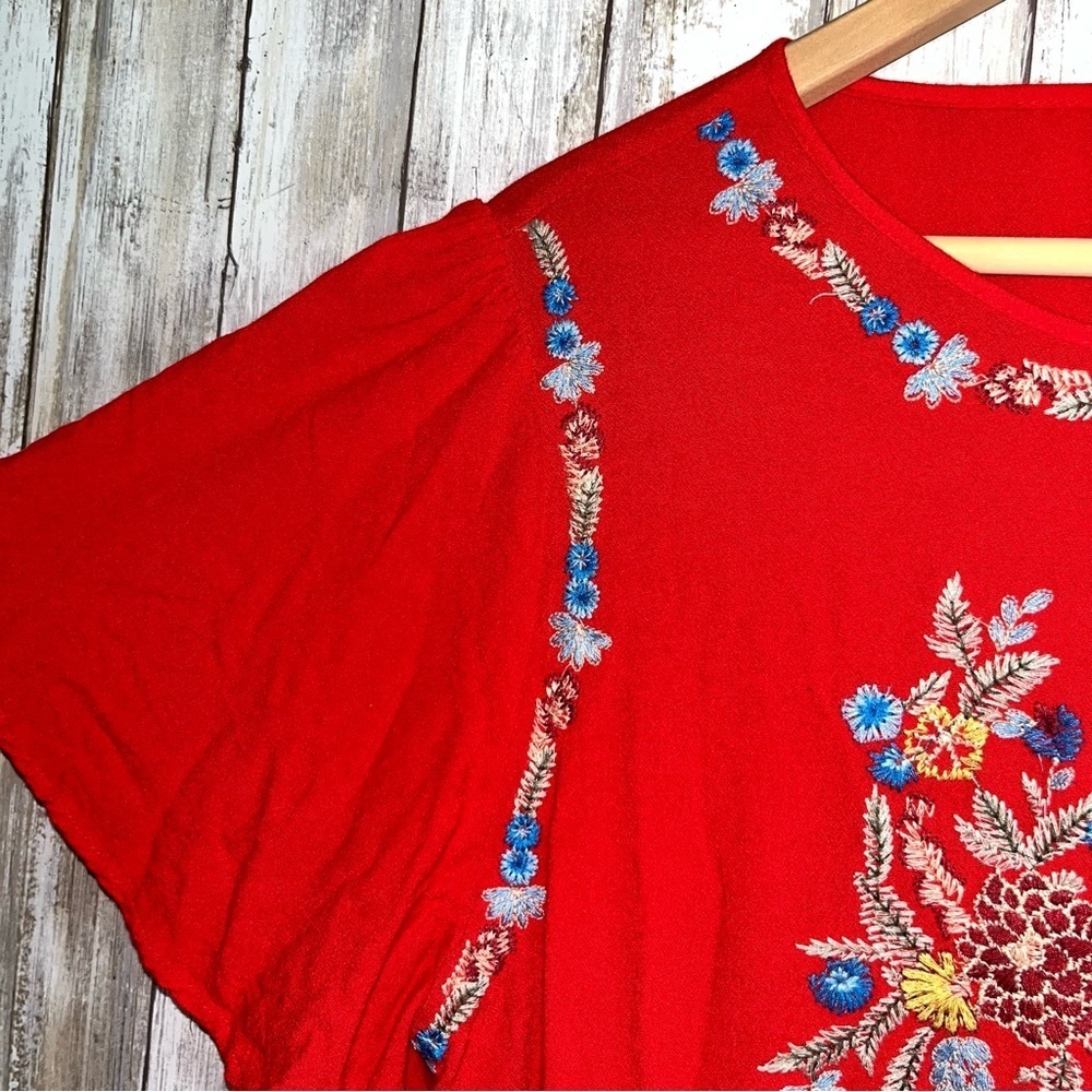 Entro Embroidered Floral Red Blouse - Picture 4 of 7